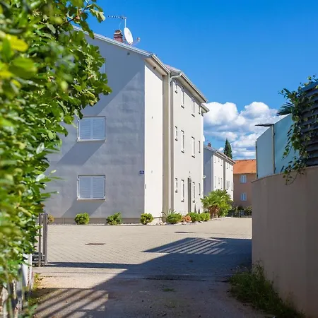 Appartement Nadica *